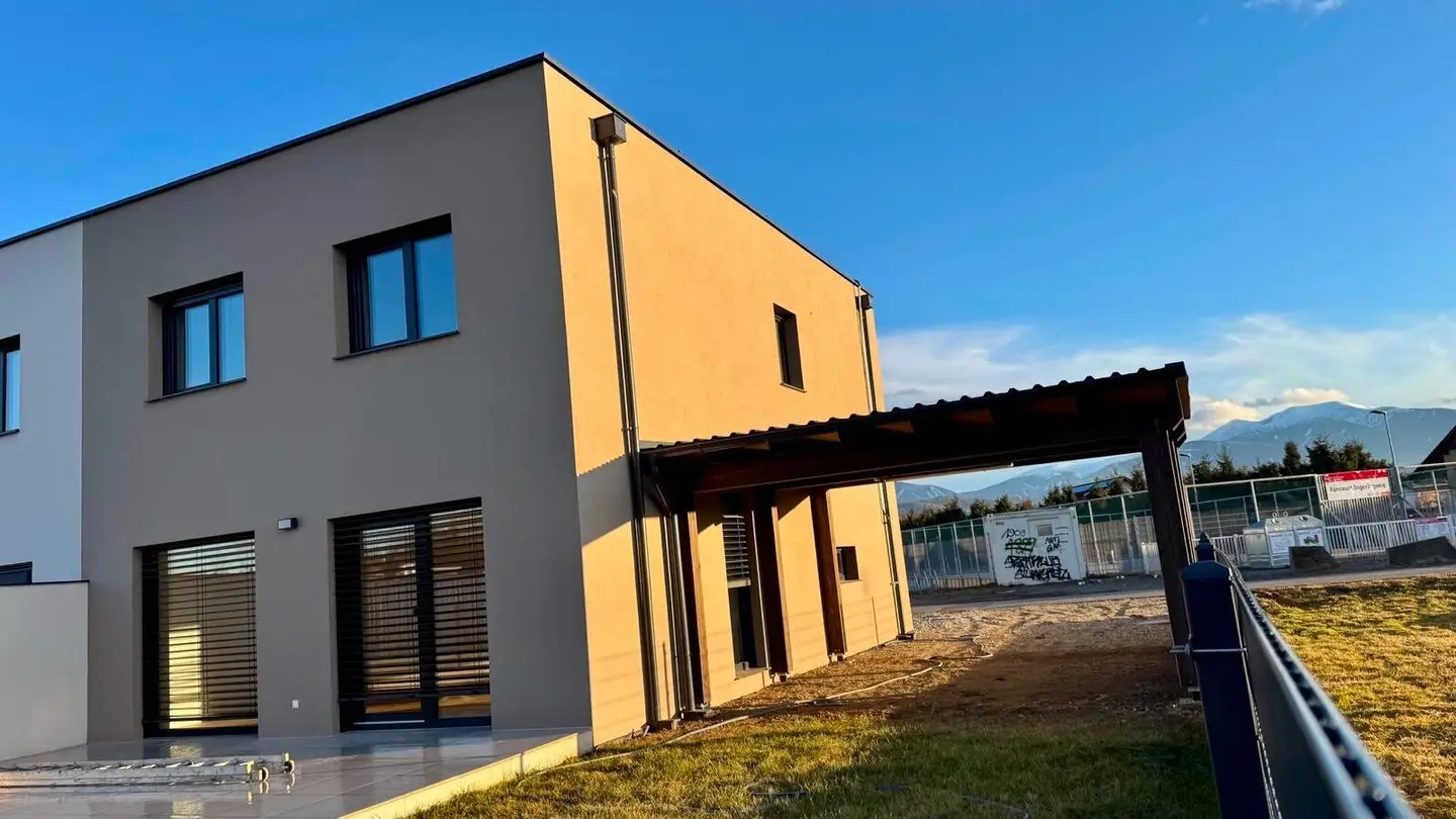 Dream semi-detached house in first occupancy | Garden, terrace &amp; top equipment