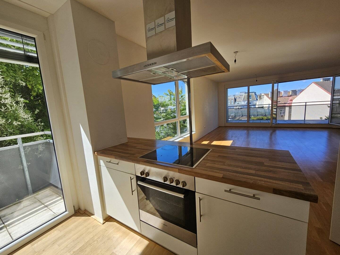 Exclusive Panorama Apartment with Terrace