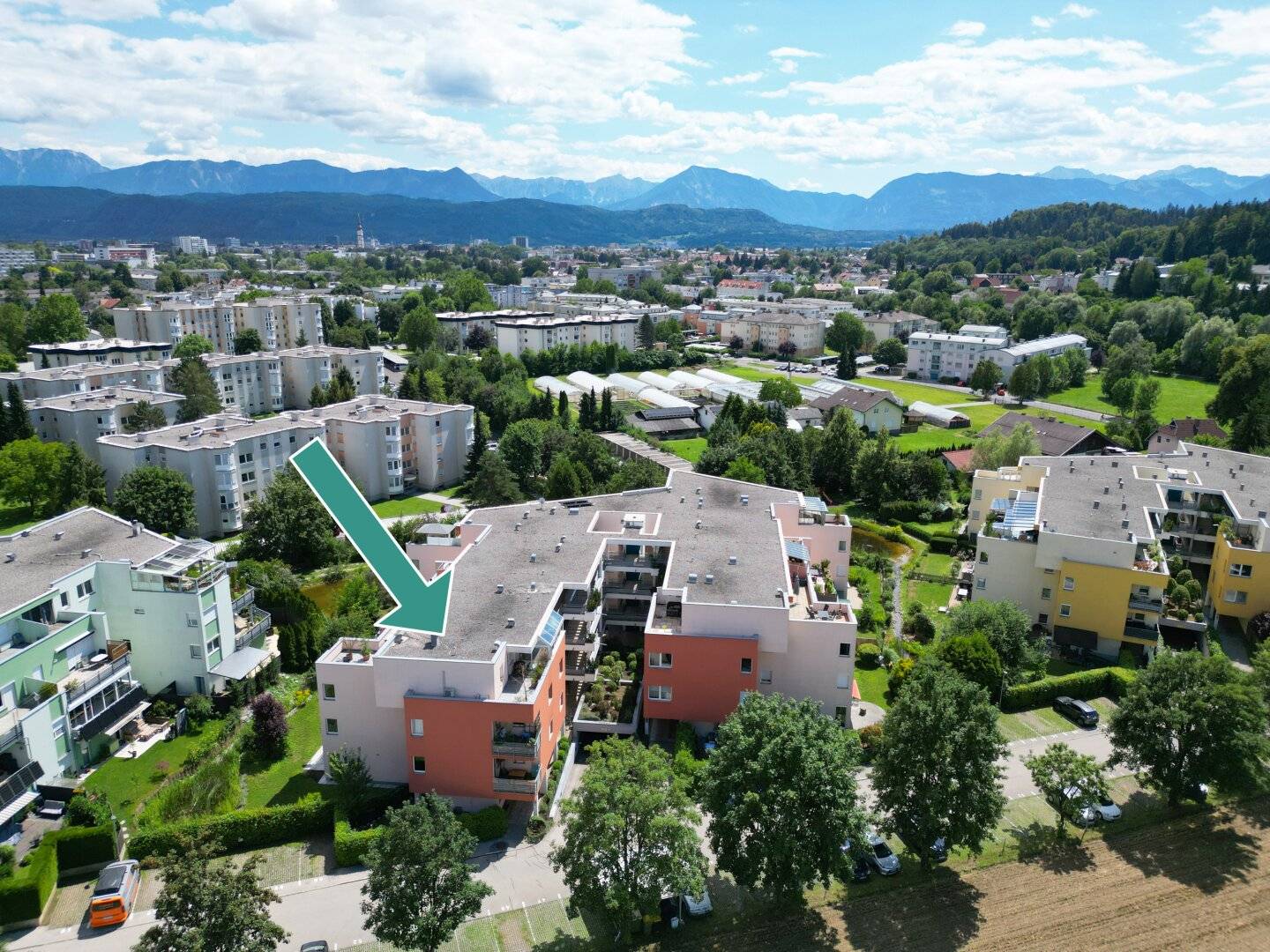94 m² Living Comfort above the Roofs of Klagenfurt - Two Terraces, Wintergarden, Air Conditioning and Swedish Stove
