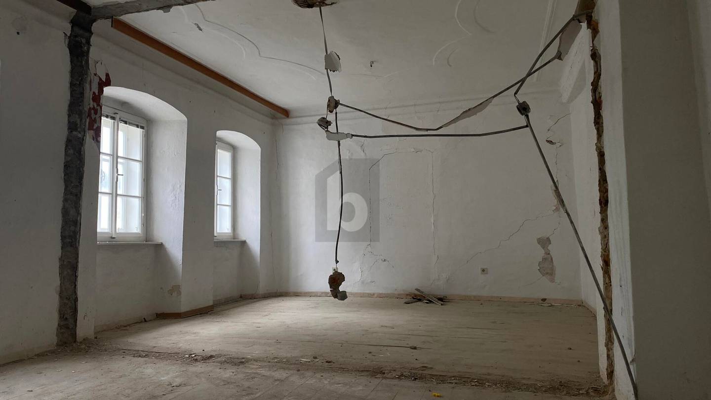 Projektchance in der Altstadt lichtdurchflutete Wohnung