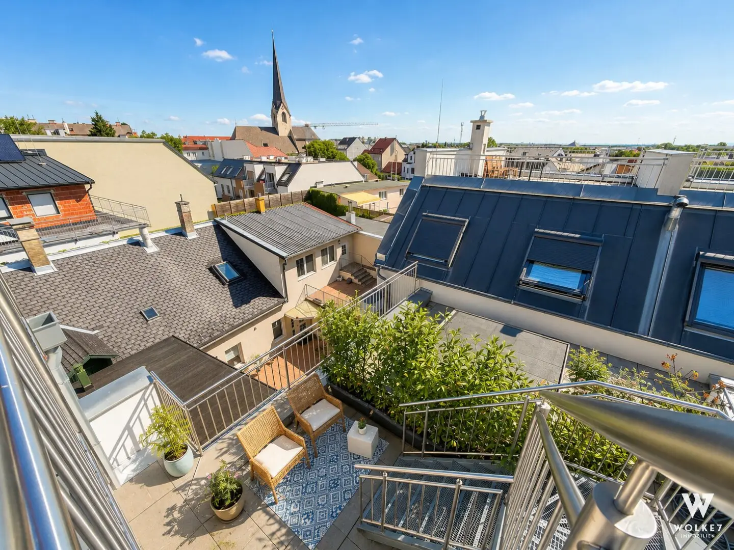 Exclusive 4-room top-floor maisonette apartment with two terraces I air conditioning I elevator