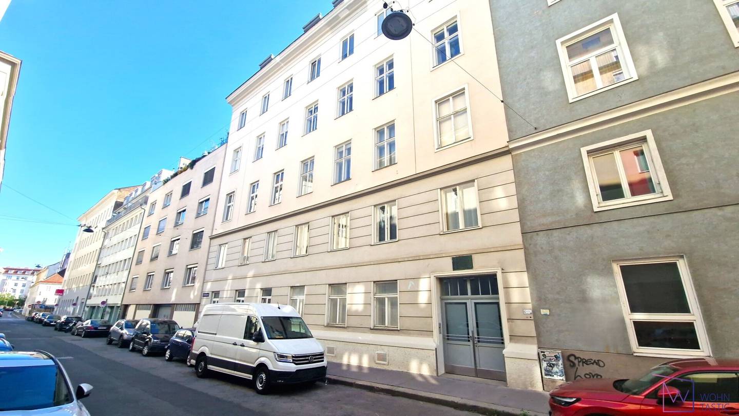 Rented condominium of approx. 140 m² – Existing property for investors