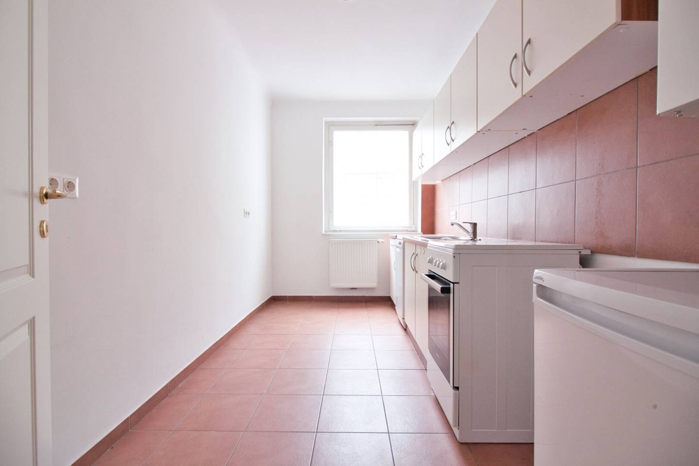 Excellent layout | well-kept 4-room apartment with separate kitchen | excellent transport connections