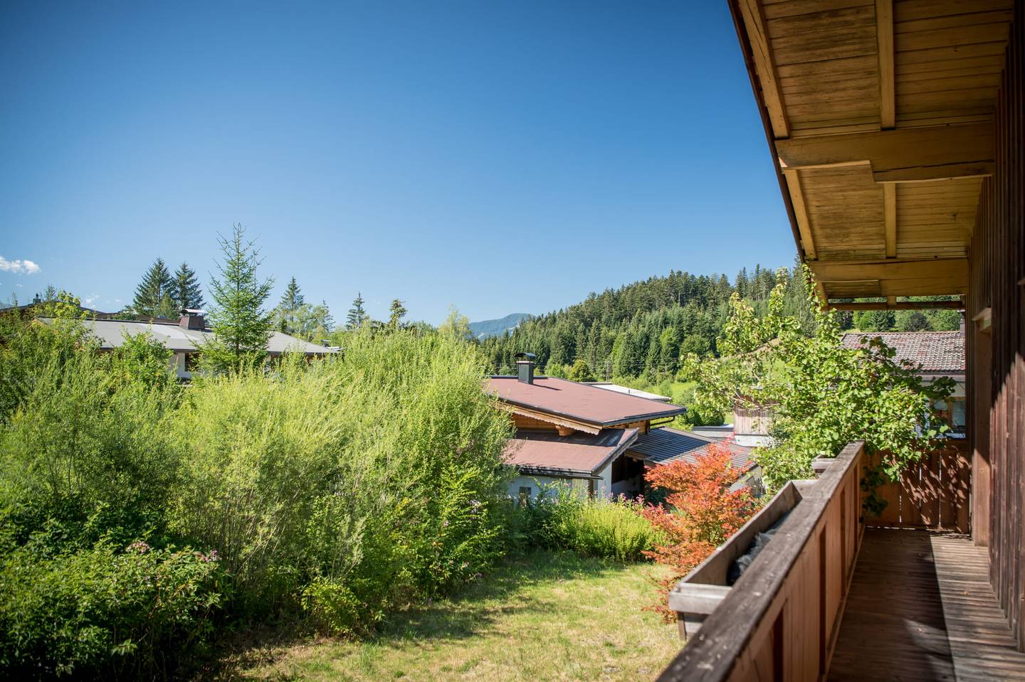 Voll möbliert mit Bergblick Familienwohnung