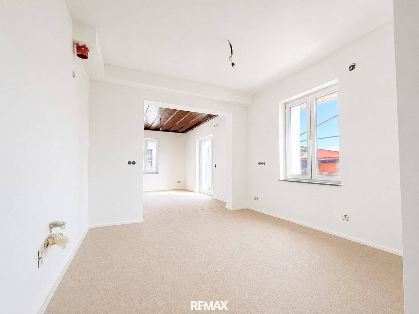 Dream 4-room apartment with garden and convertible attic