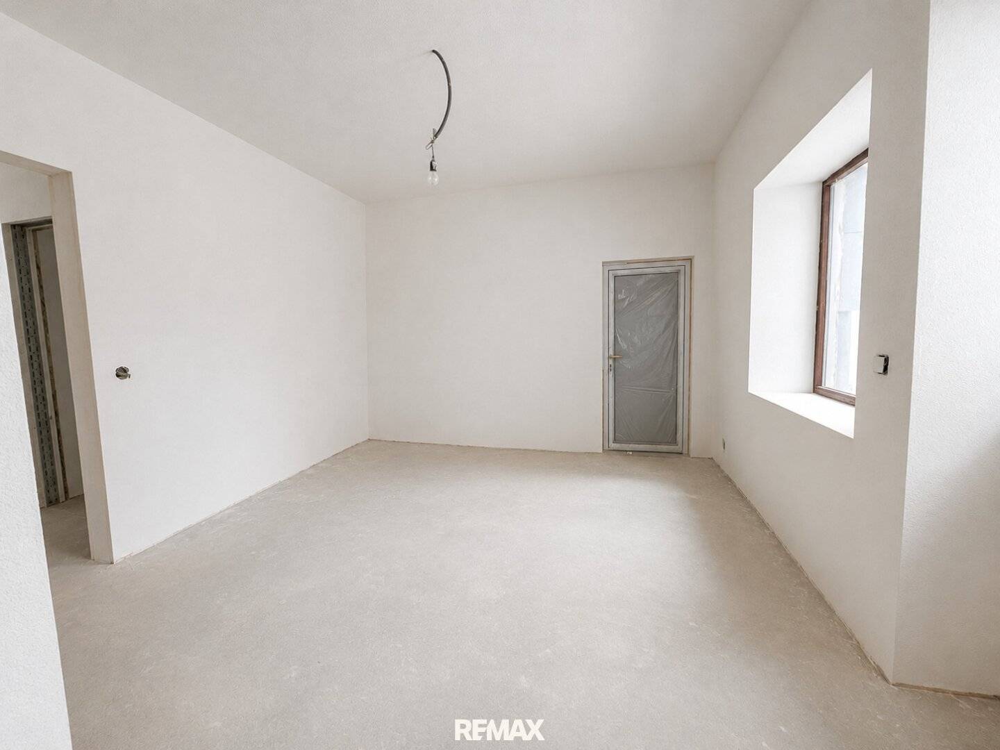 Ca. 97 m² Geschäftsfläche in Frequenzlage in Mooskirchen