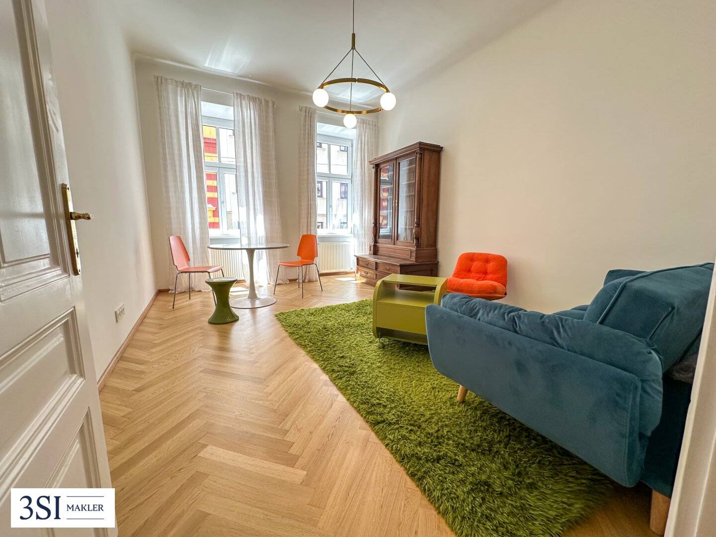 Stilvoll Wohnen im 9. Bezirk - Lichtdurchflutete Altbauwohnung in ruhiger Seitenstraße