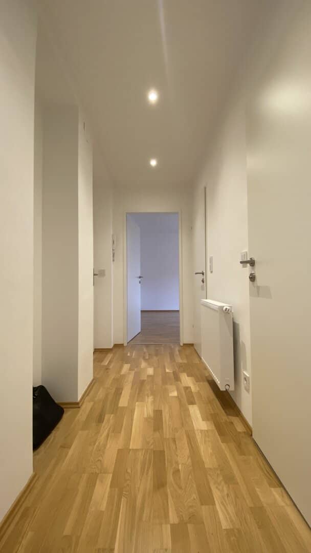 3-room apartment near university, central