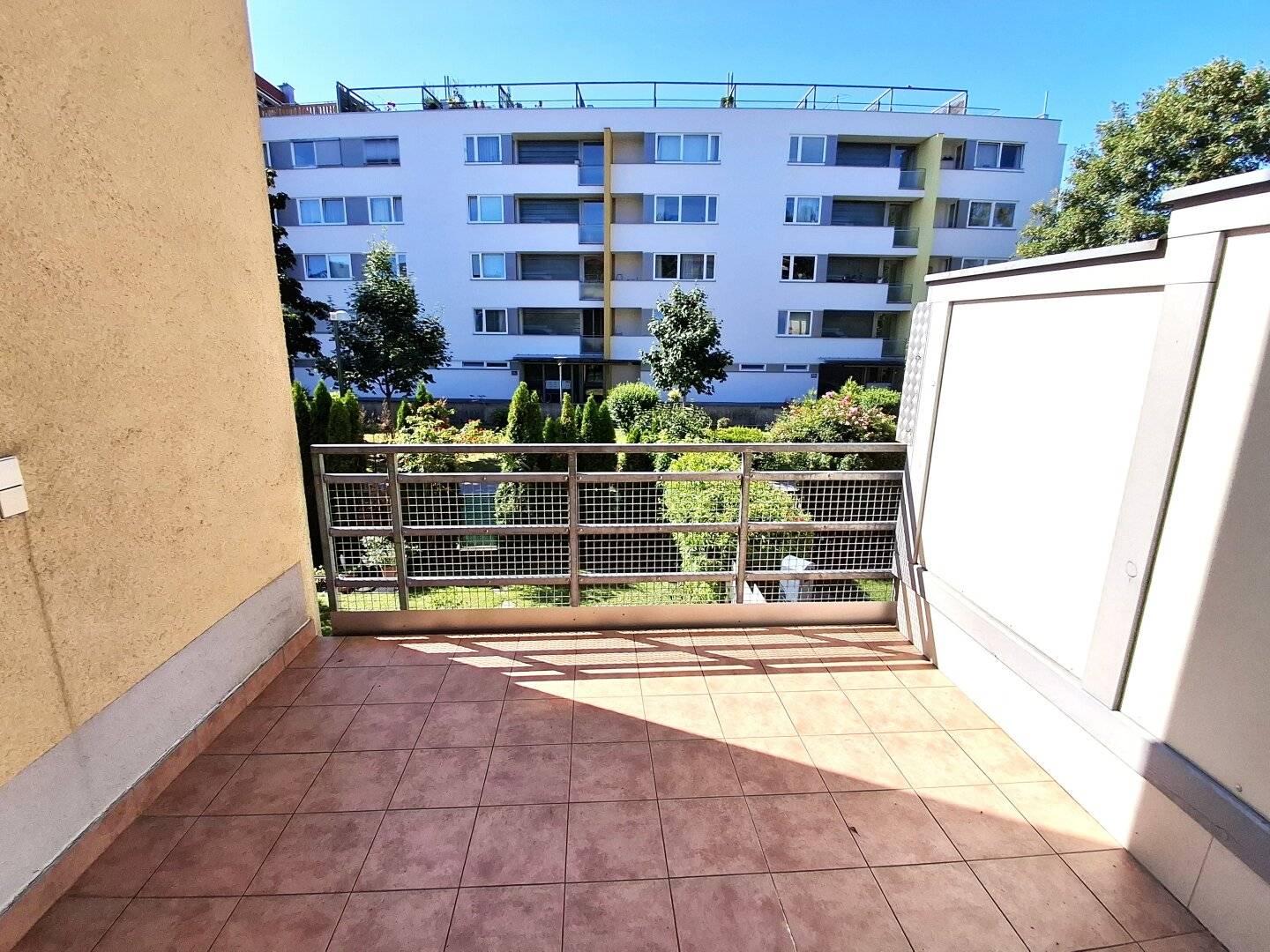 Salzburg/Schallmoos: Beautiful 2-room balcony apartment in a quiet location