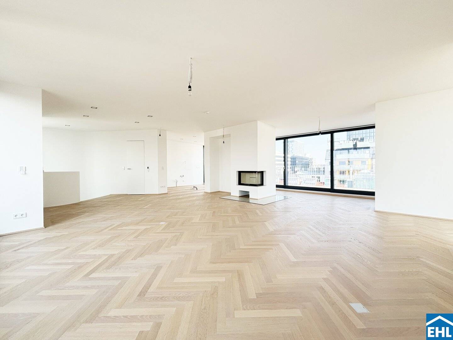 Luxurious living above the roofs of Vienna with spectacular view