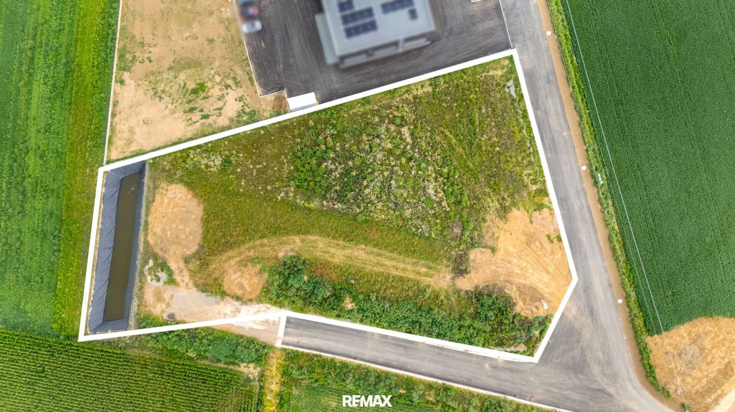 Where business has a future: Top commercial plot with connection to Koralmbahn, A2 and B70