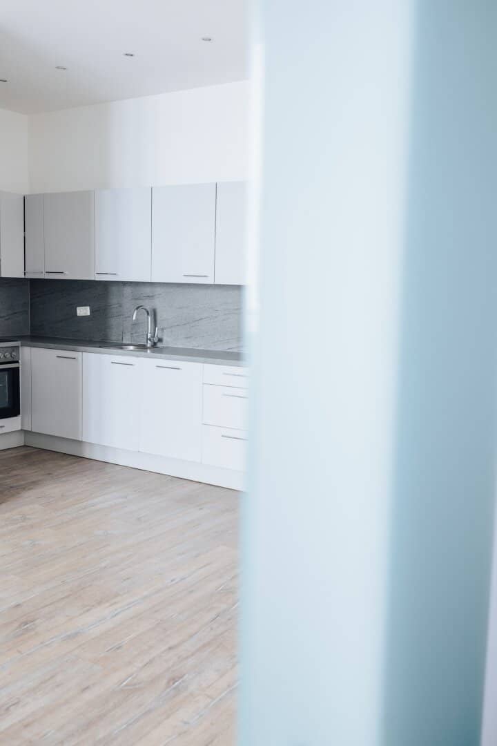 OPEN KITCHEN I BEDROOM WITH WALK-IN CLOSET I BATHTUB I CITY CENTER LOCATION I PROJEKT WOHNEN