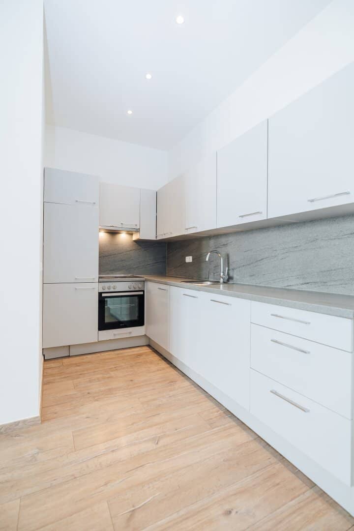 OPEN KITCHEN I BEDROOM WITH WALK-IN CLOSET I BATHTUB I CITY CENTER LOCATION I PROJEKT WOHNEN