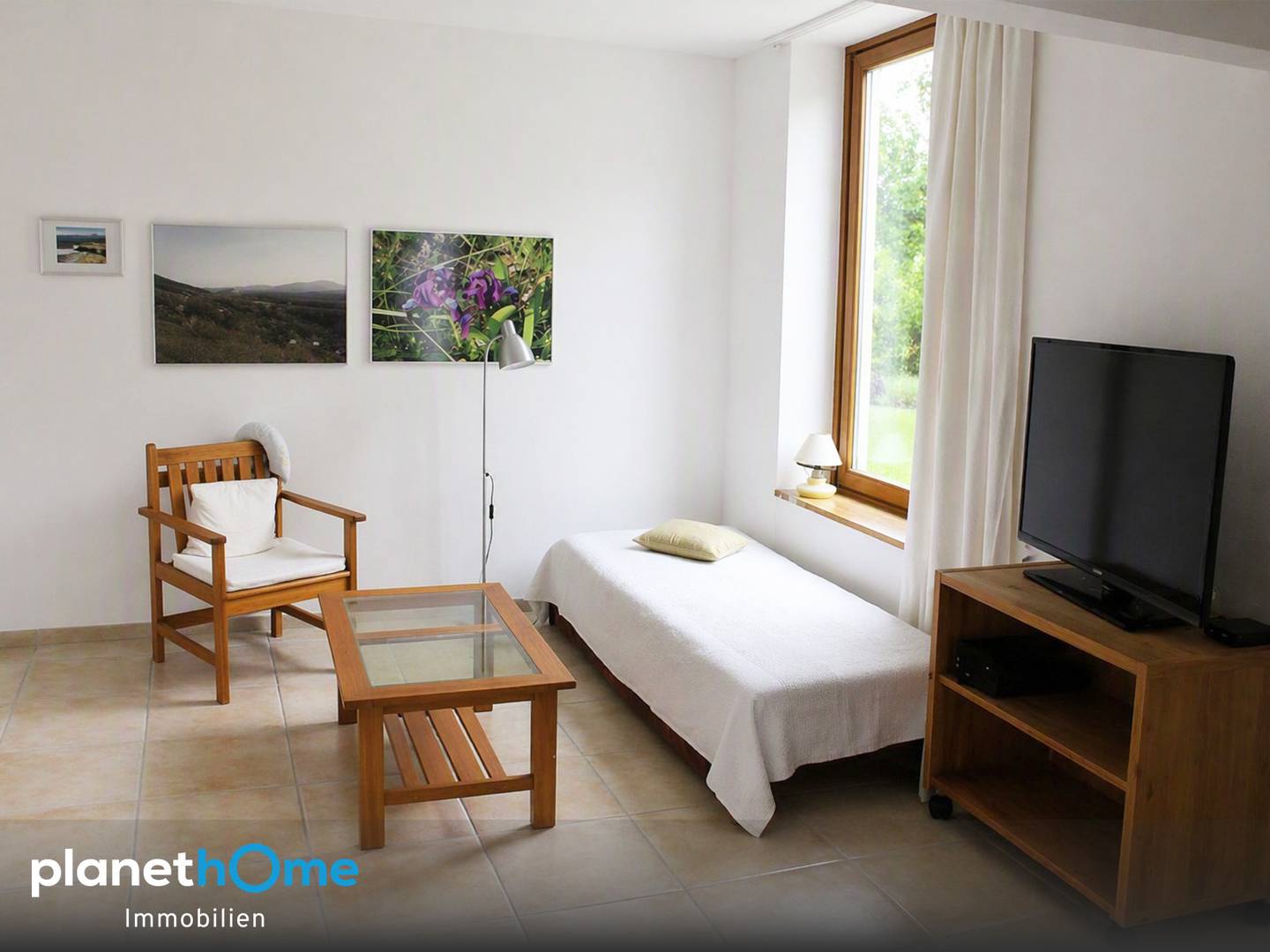Helle Wohnung mit Sauna und großer Terrasse
