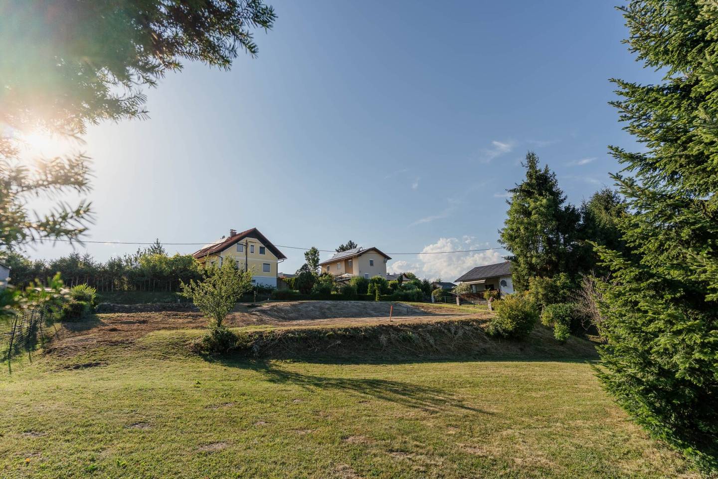 Sunny building plot in Fernitz-Mellach – approx. 800 m² in quiet residential location