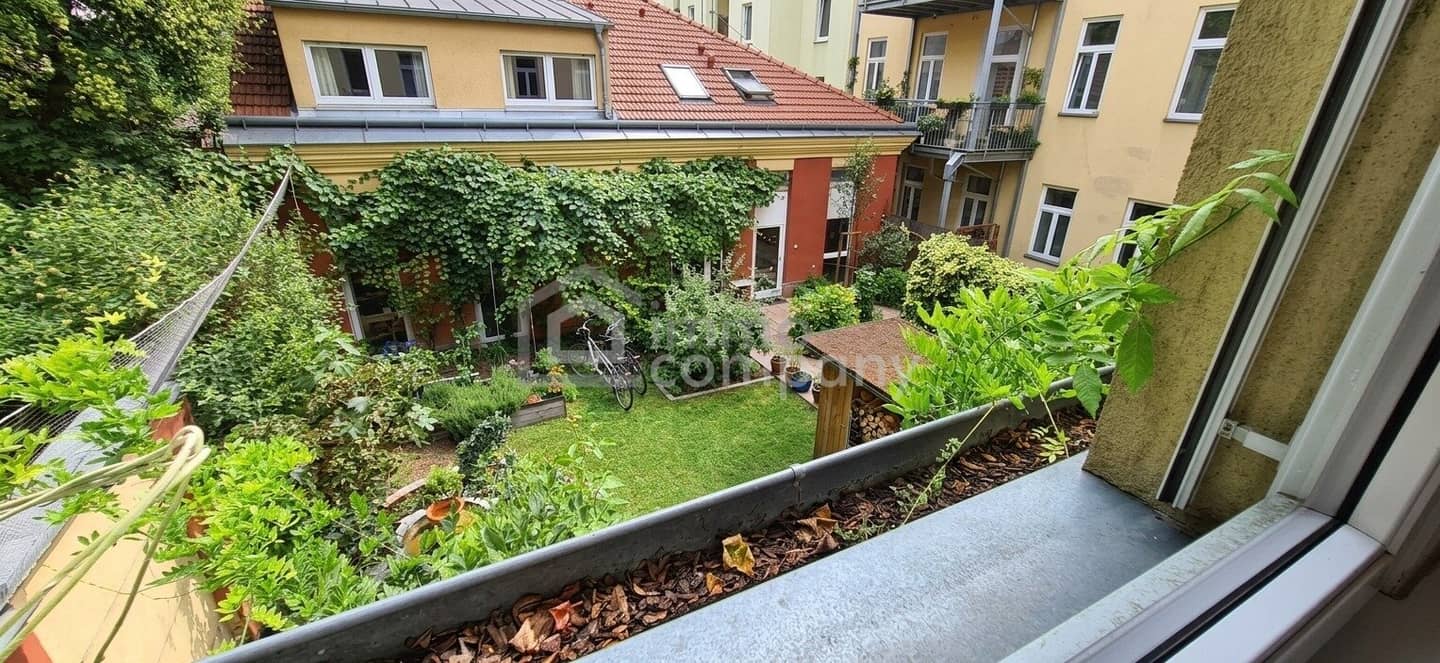 Like-new 5-room house with garden, terrace and modern fittings to rent near the 4th district