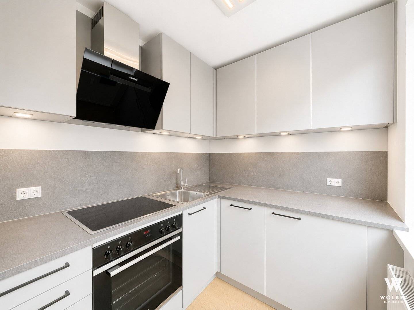 +++ Generalsanierte 2-Zimmer Wohnung I inkl. Lift &amp; Garagenplatz I absolute Ruhelage +++