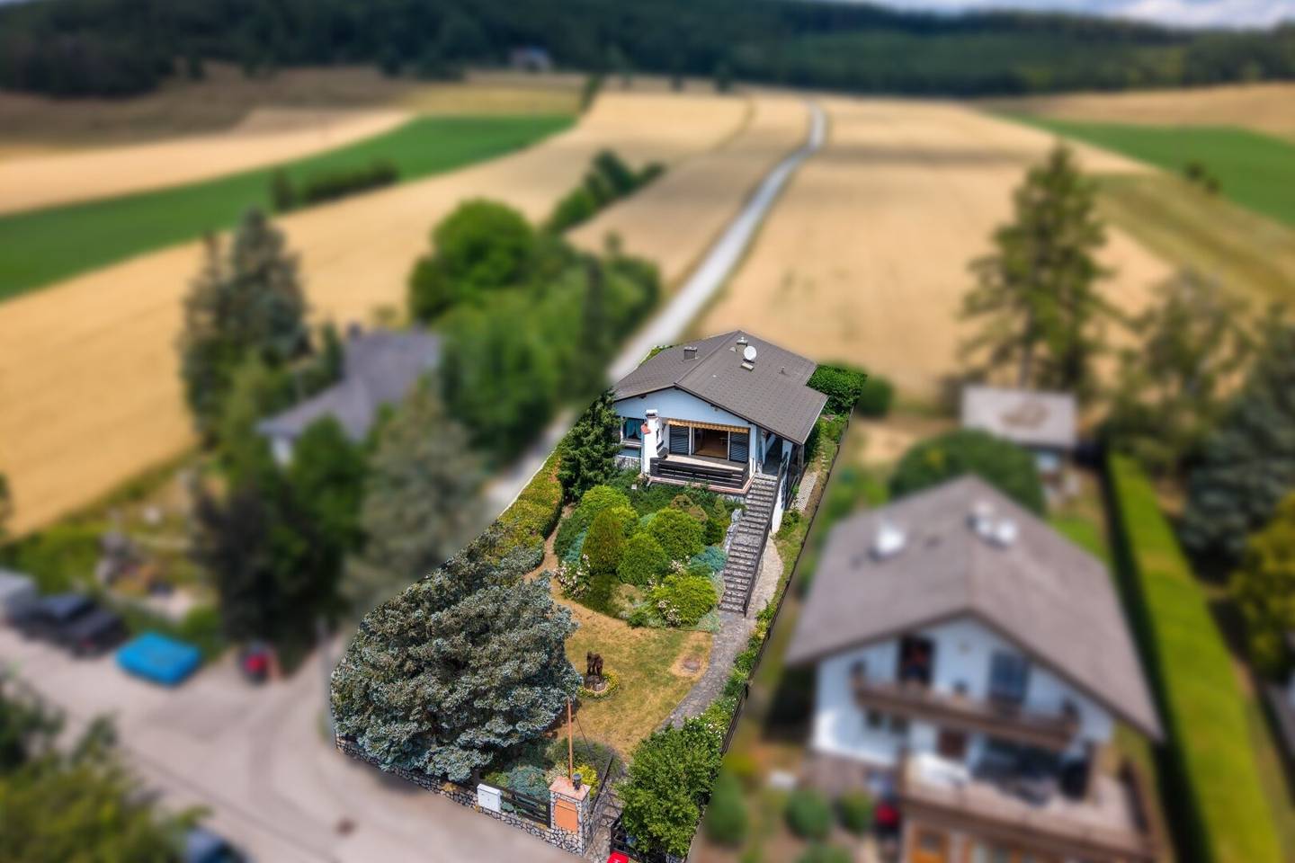Einfamilienhaus auf 580m2 Grundstück in Sackgassenlage mit Fernblick!