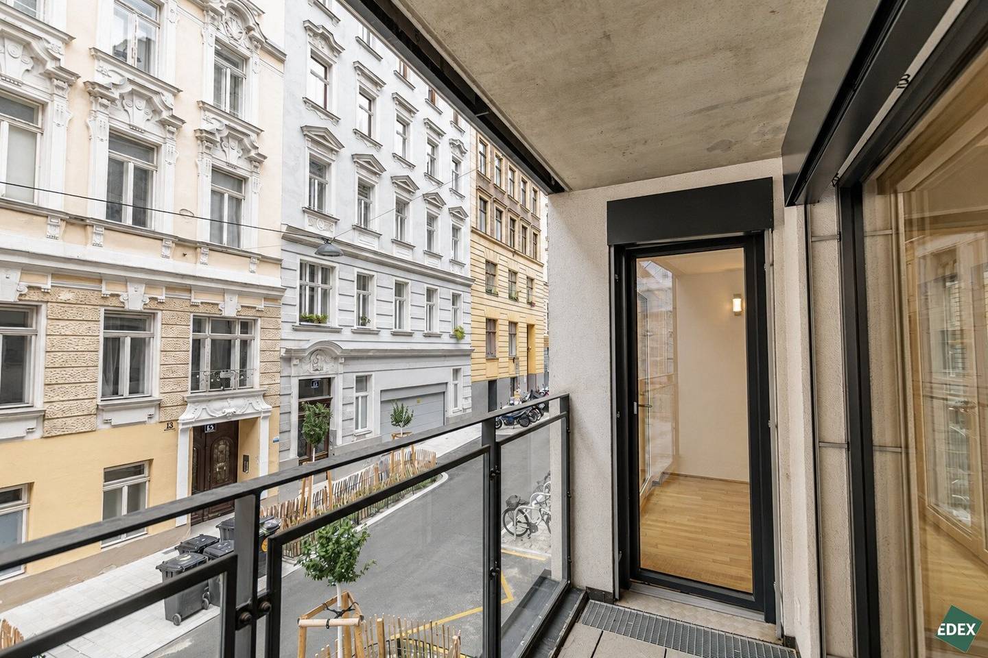 3-room new build apartment with loggia near U3 Neubaugasse