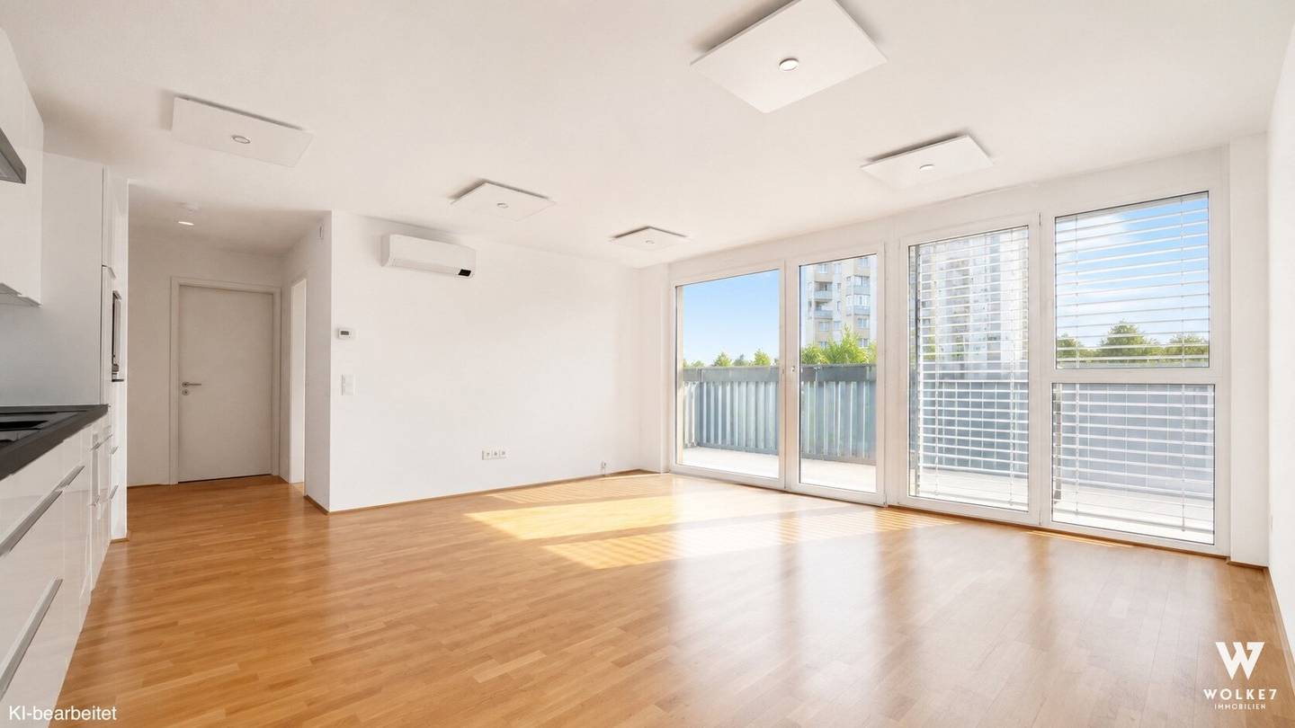 2-Zimmer-Dachgeschoßwohnung mit ca. 9 m² Dachterrasse I Klimaanlage I Nahe U1 Kagraner Platz