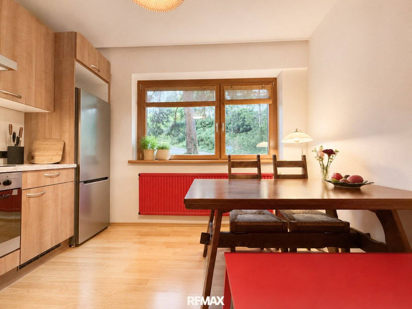 Hötting: Großzügige 3-Zimmer-Wohnung mit eigener Garage und traumhaftem Bergblick!