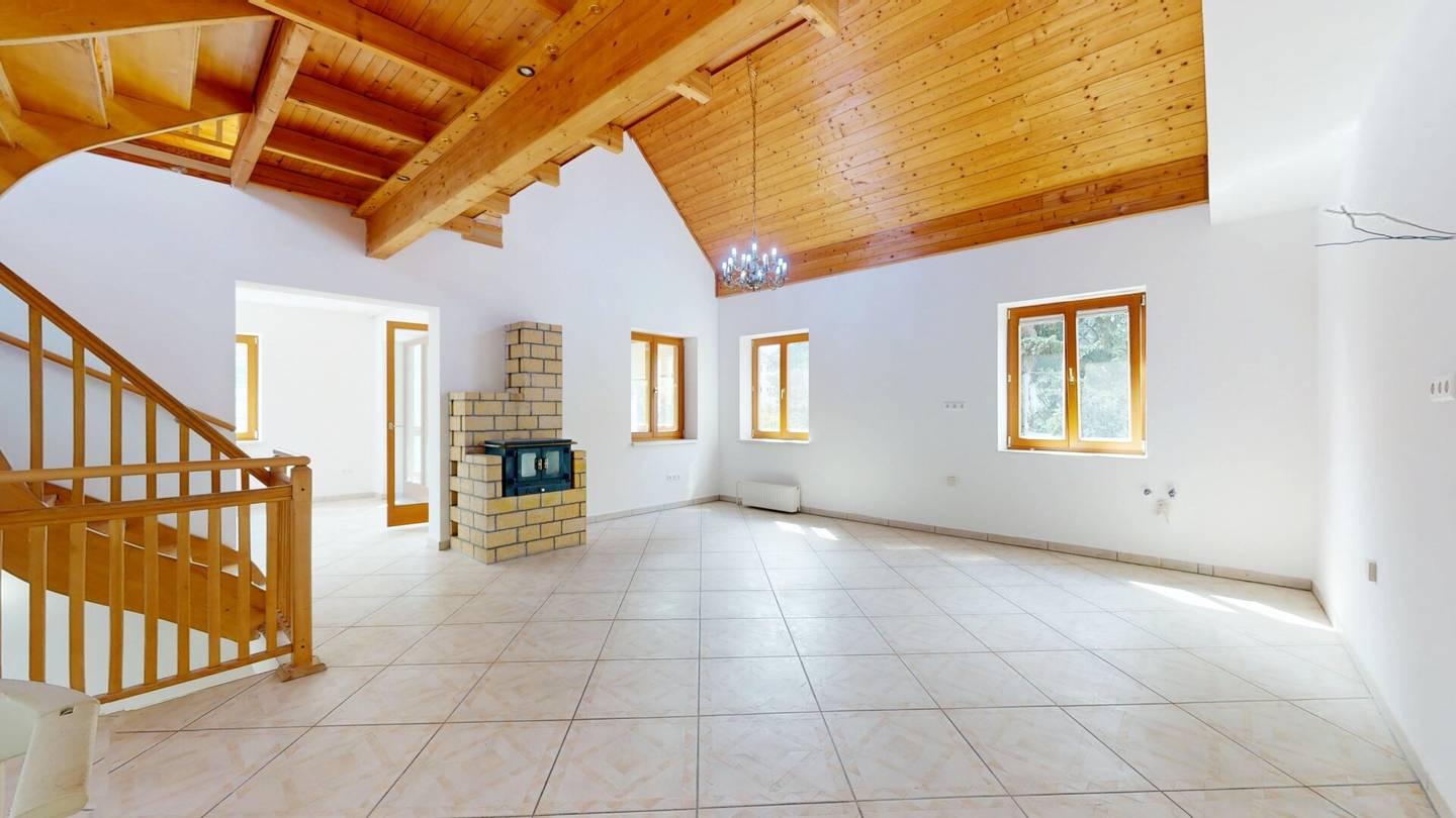 Living in the green of Döbling – Charming single-family house with garden and garage in Glanzing