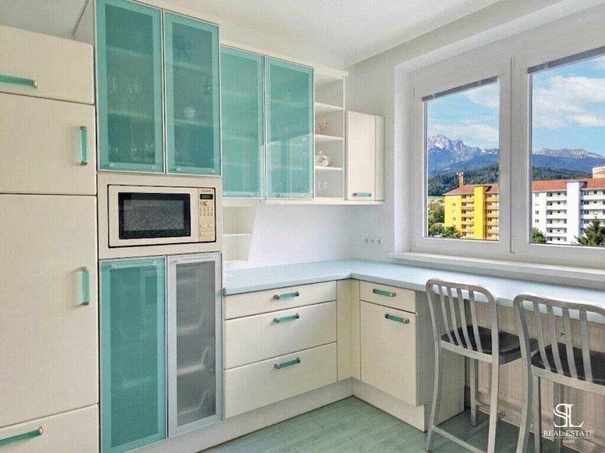 Geräumige 4-Zi-Wohnung mit Loggia und Bergblick in Innsbruck