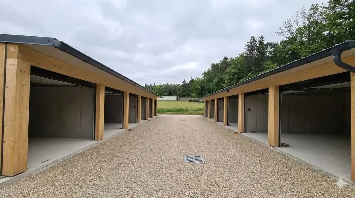 Moderne Einfach- oder Doppelgaragen oder gesamten Garagenpark zum Kaufen oder Mieten nähe Gleisdorf