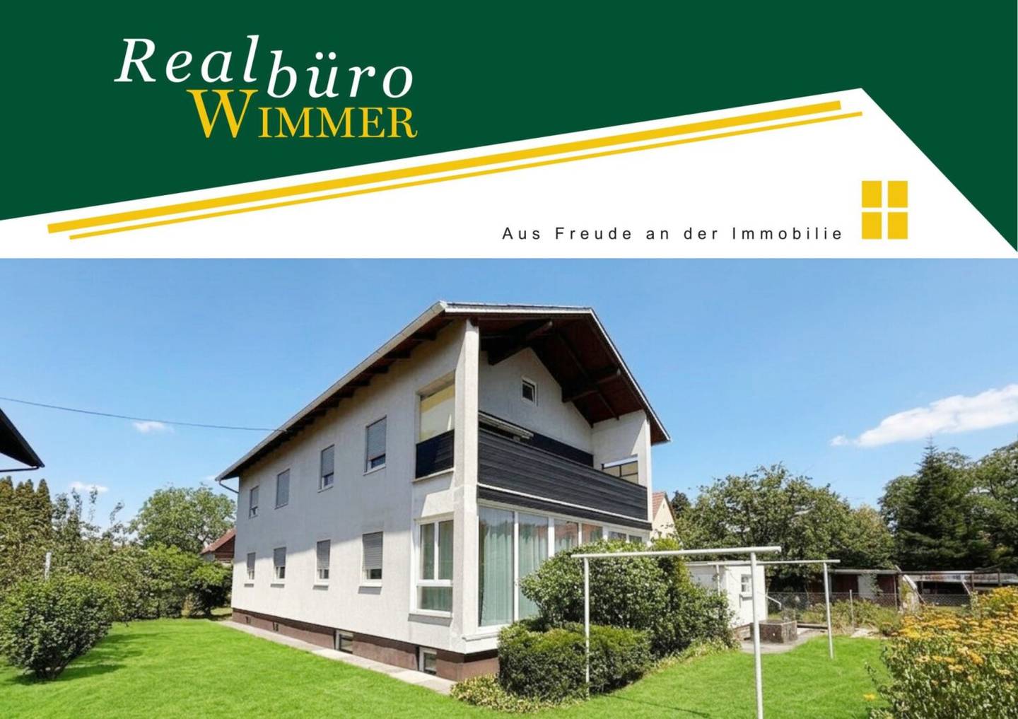 Very well maintained two-family house - your ideal home for multigenerational living
