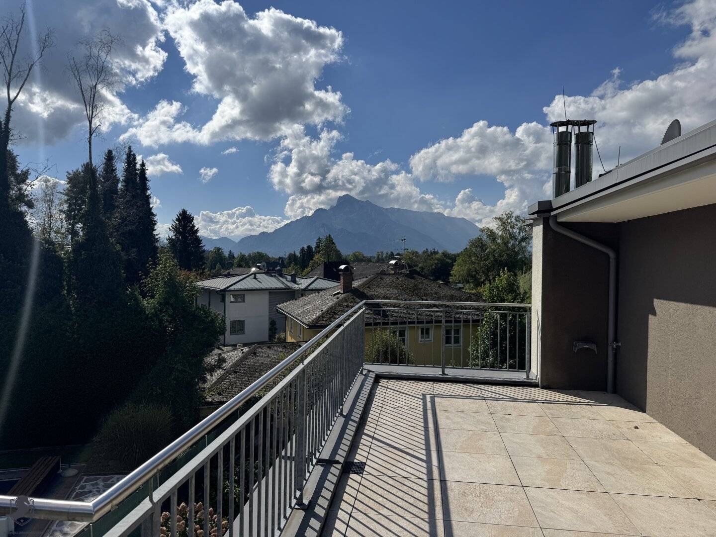 Exclusive Penthouse in Central Location, Luxury Living in Salzburg
