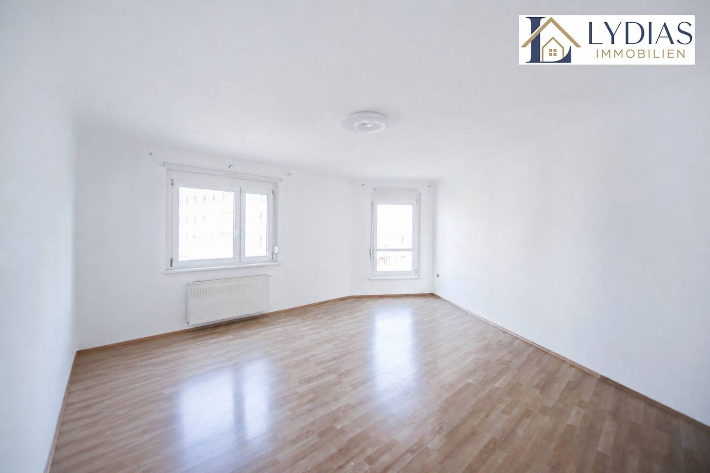 Gemütliche und gepflegte 2-Zimmerwohnung mit optimaler Raumaufteilung. - Top Anbindung und hervorragende Insfrastruktur!