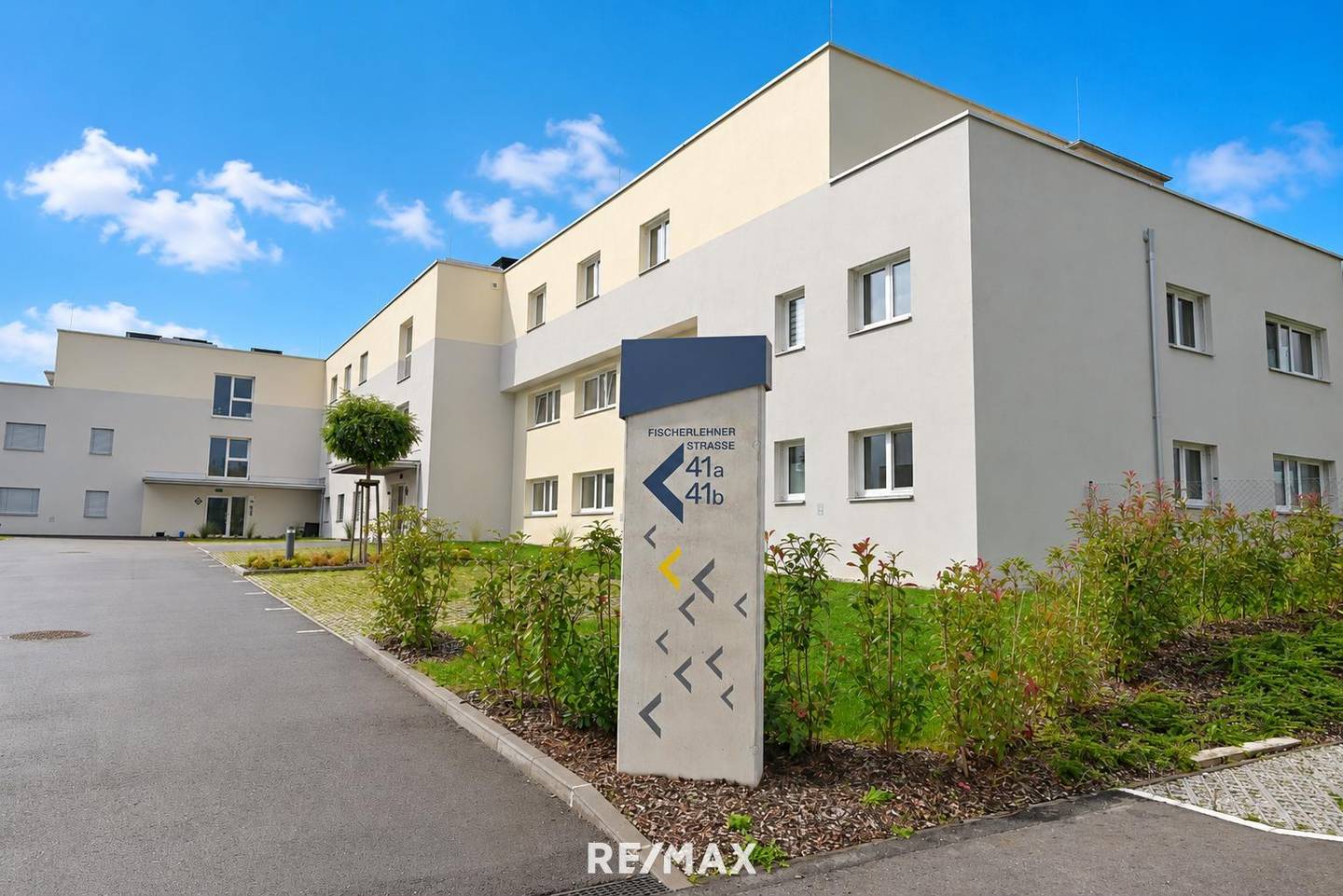 Erstbezug Wohnung mit Loggia und barrierefreiem Lift