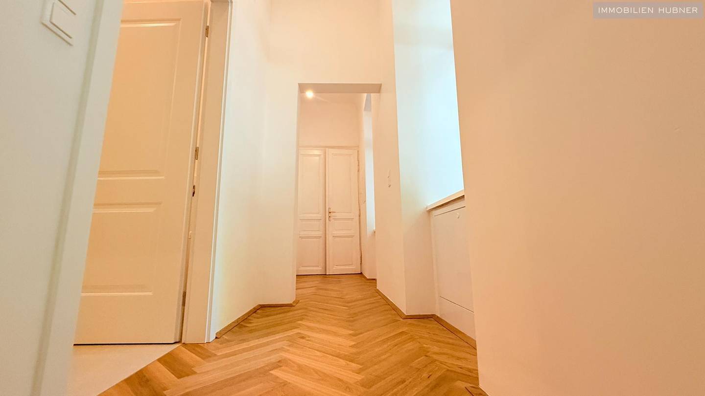 Altbauwohnung nahe Augarten mit ruhigem Balkon