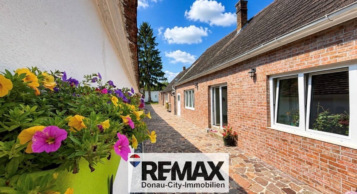 Familienwohnung in generalsaniertem Haus mit Garten