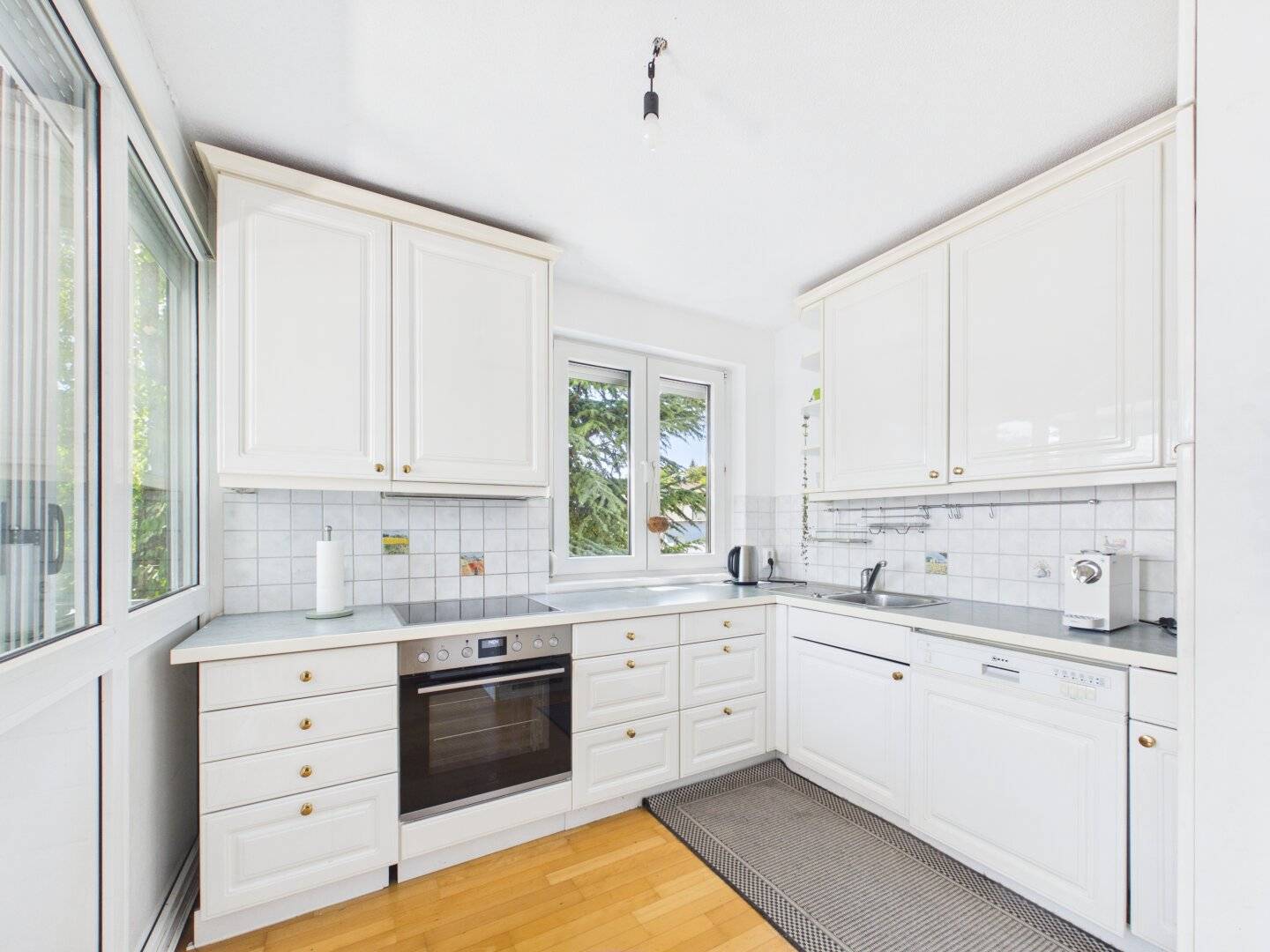 Spacious 4-room attic apartment with southwest loggia in Bregenz