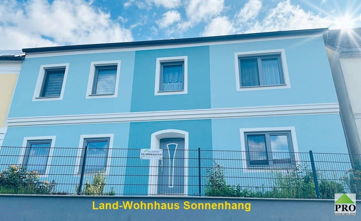LAND-WOHNHAUS SONNENHANG