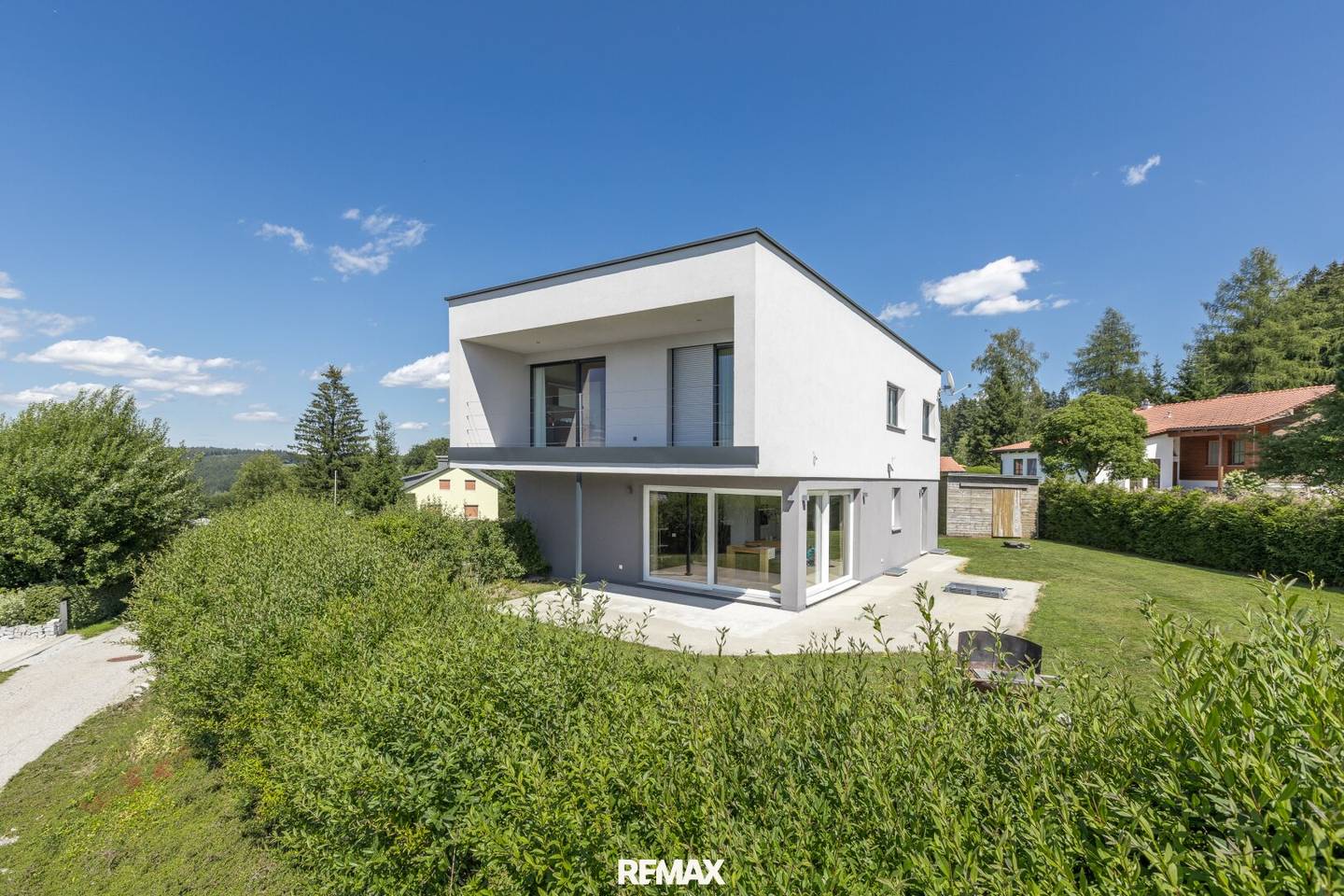Modernes Einfamilienhaus mit grandioser Fernsicht!