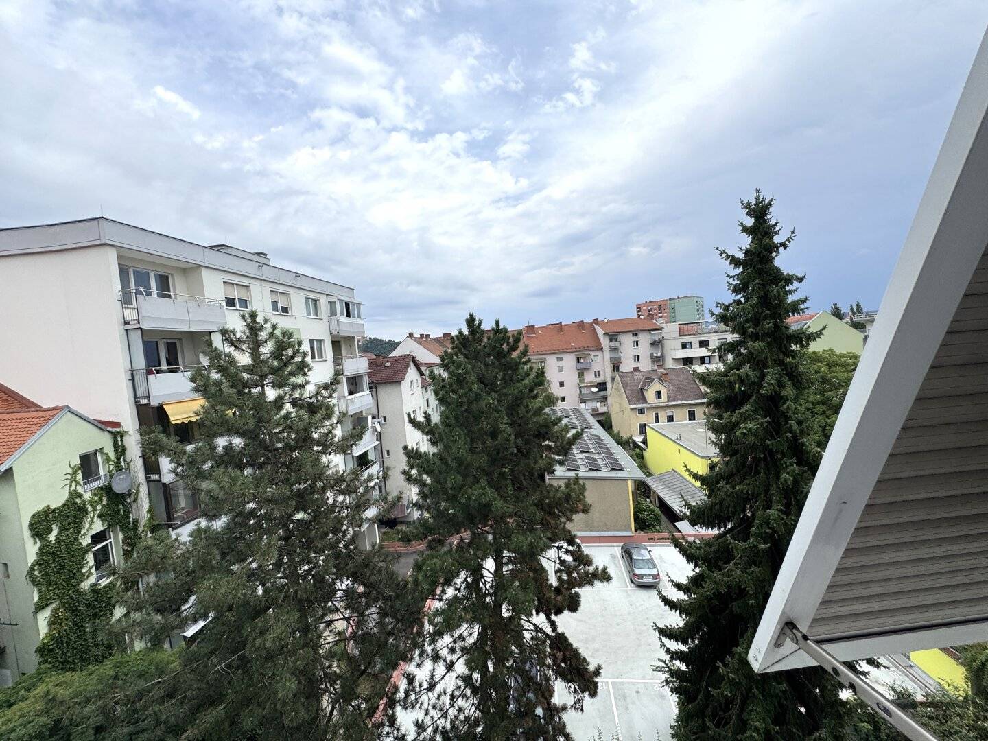 Central 3-room apartment near Graz main station – approx. 106.11 m² usable area – attractive investment apartment