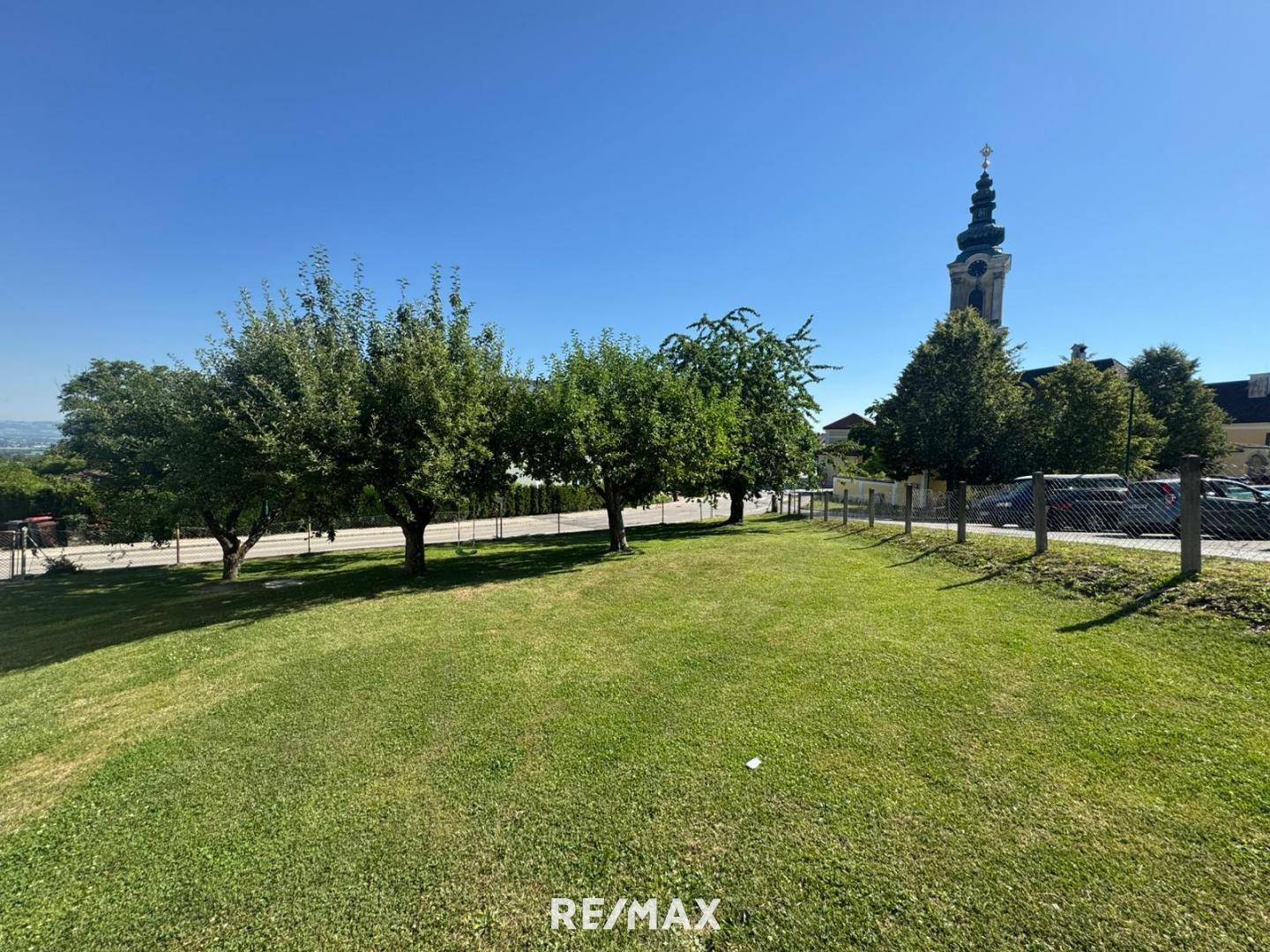 Familienwohnung mit großem Garten und Terrasse