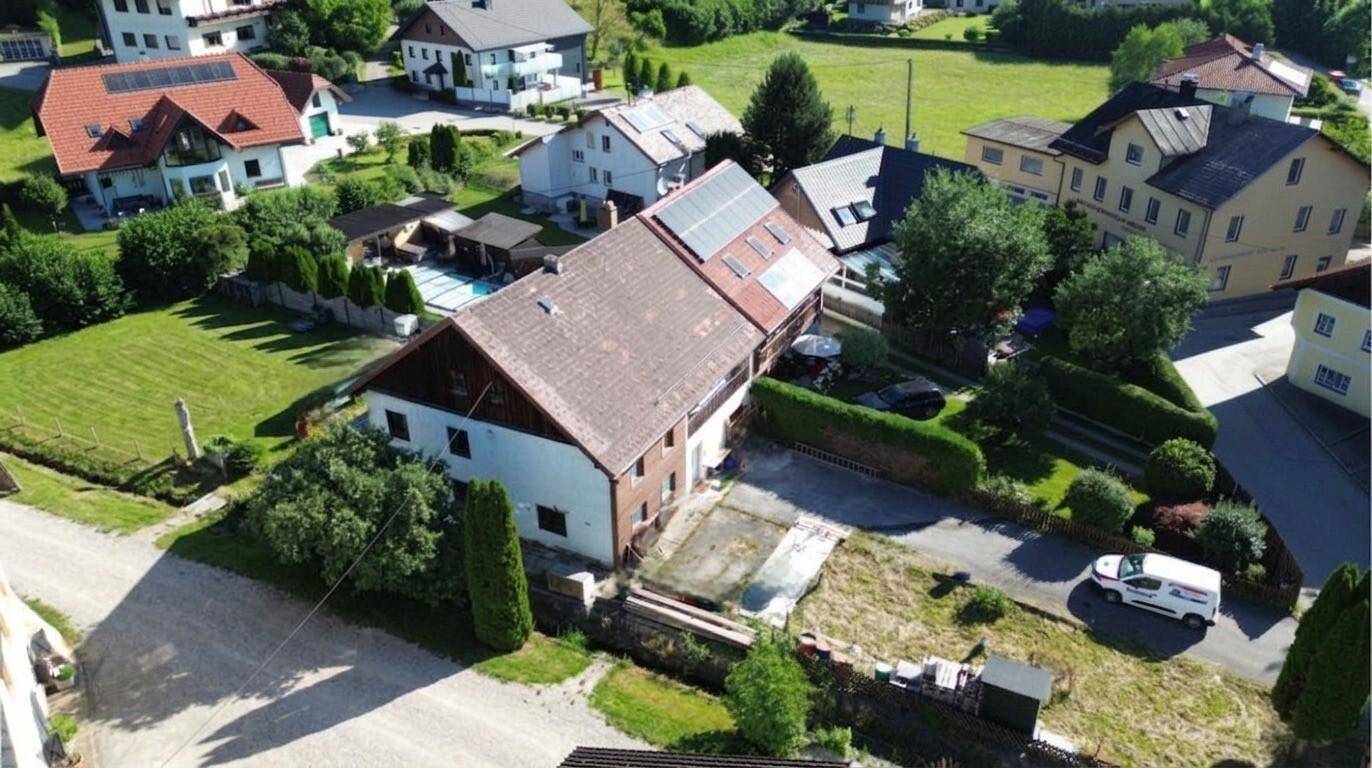 Bewilligtes Bauprojekt und Entwicklungspotenzial Wohnung