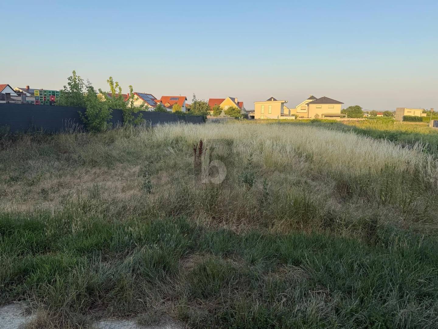 Sonniges ebenes Baugrundstück in ruhiger Lage Familienwohnung