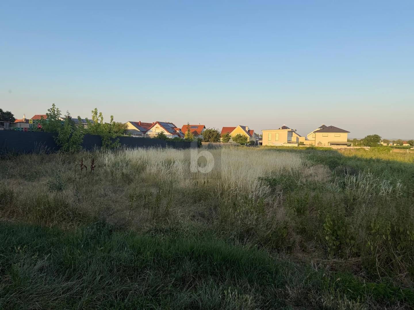 Sonniges ebenes Baugrundstück in ruhiger Lage Familienwohnung