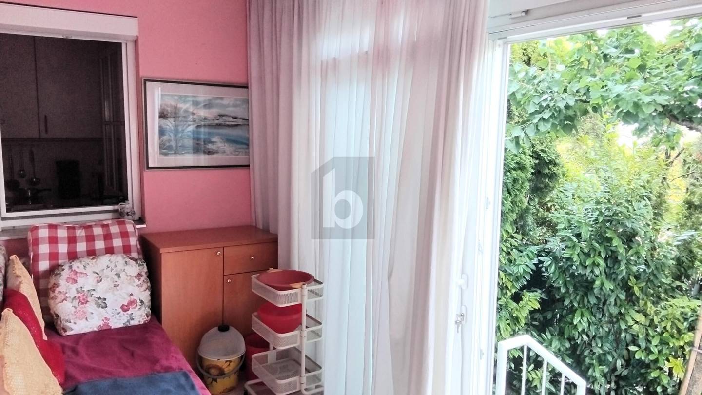 Erdgeschosswohnung mit privatem Garten und Loggia