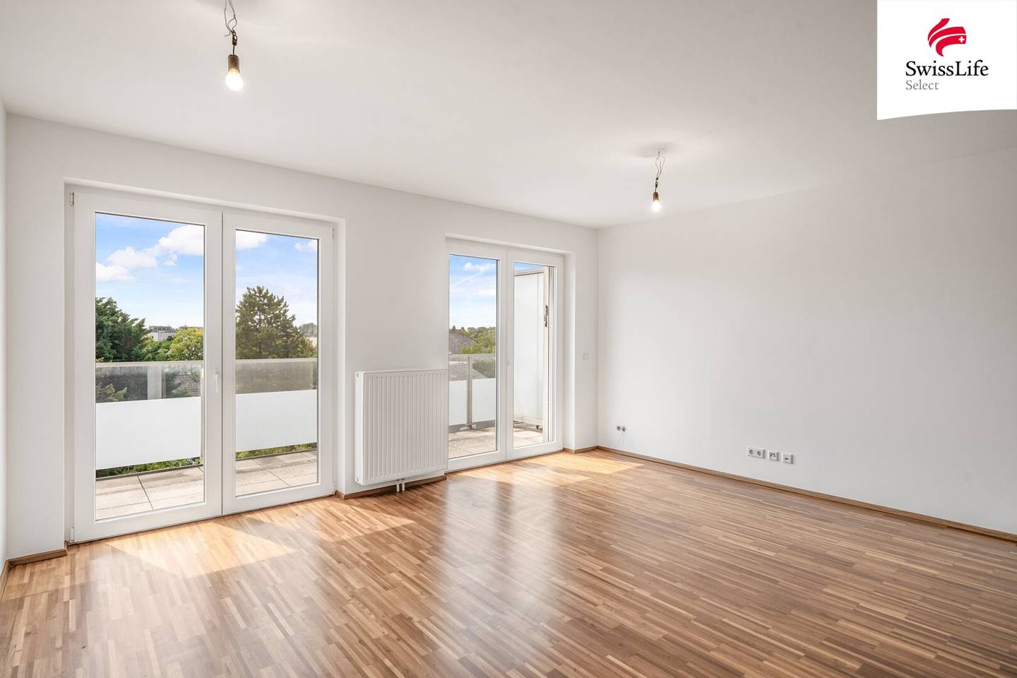 Modern Three-Room Apartment | Two Bathrooms | 17 m² Balcony | Garage Parking Space