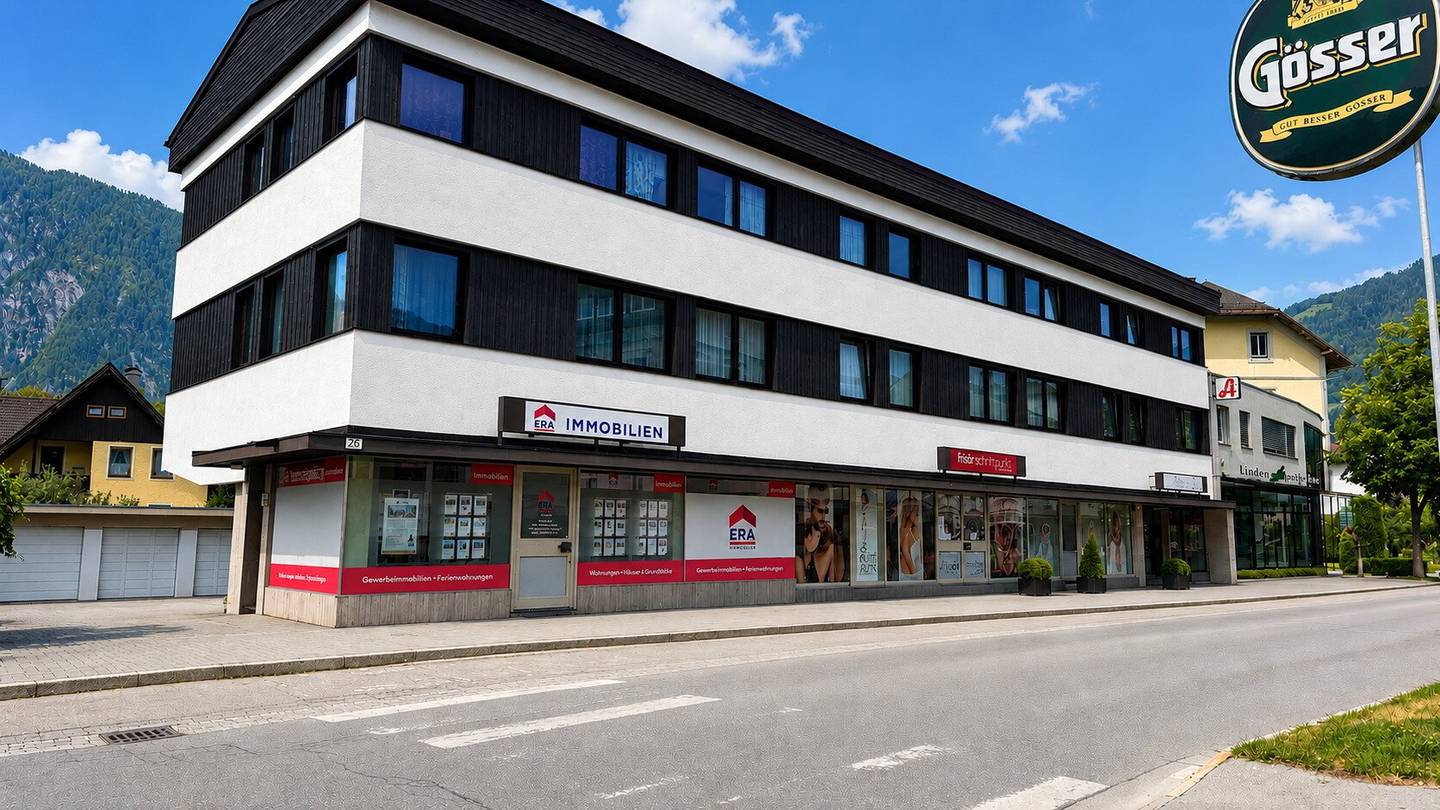 Attraktives Wohn- und Geschäftshaus mit Einfamilienhaus in bester Innenstadtlage von Lienz
