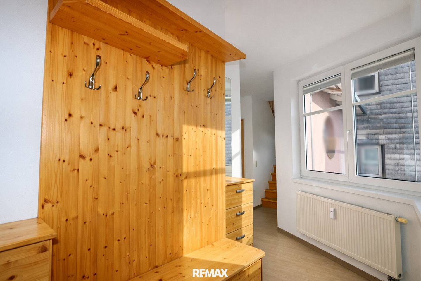 Charmante Dachgeschoss-Maisonette in zentraler Lage von Wels – ideal für Anleger!