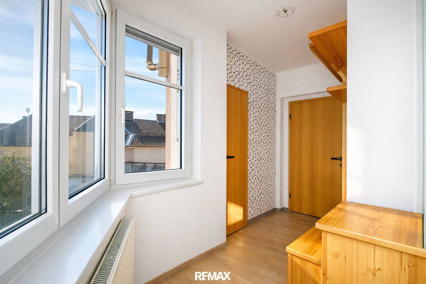 Charmante Dachgeschoss-Maisonette in zentraler Lage von Wels – ideal für Anleger!