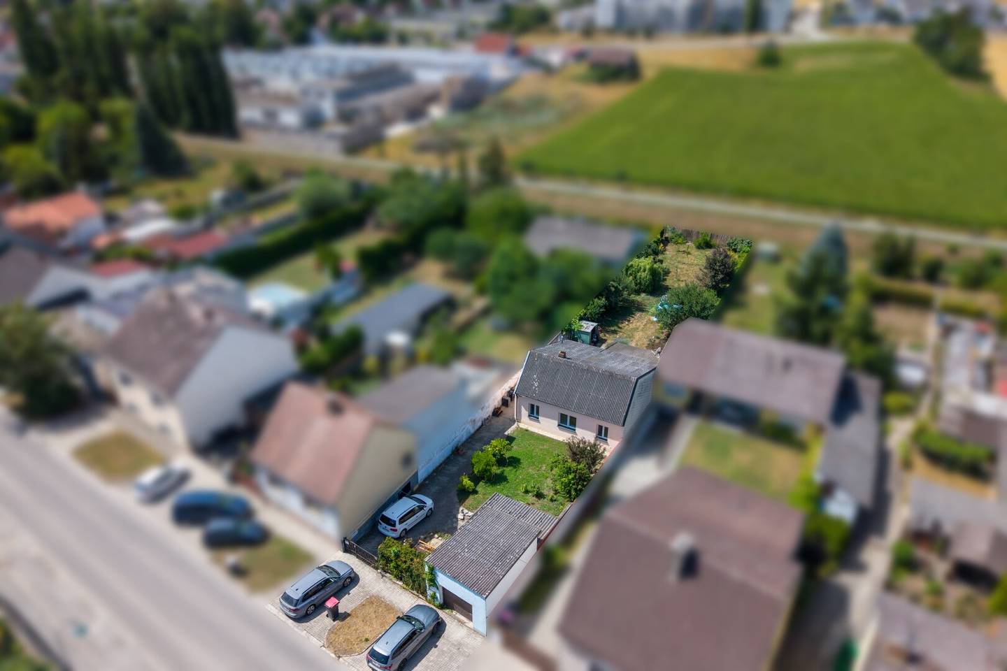 Small House, Large Plot - Absolute Quiet Location!