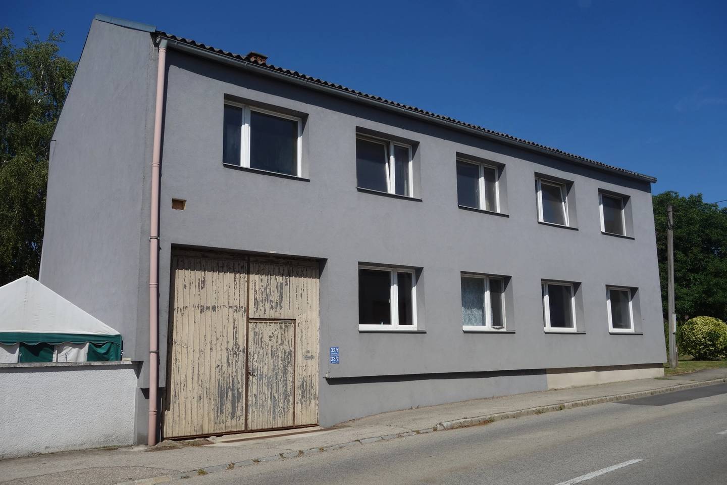 Provisionsfreie Wohnung mit Garage und Gemeinschaftsgarten
