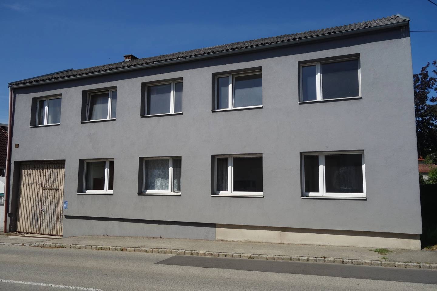 Provisionsfreie Wohnung mit Garage und Gemeinschaftsgarten